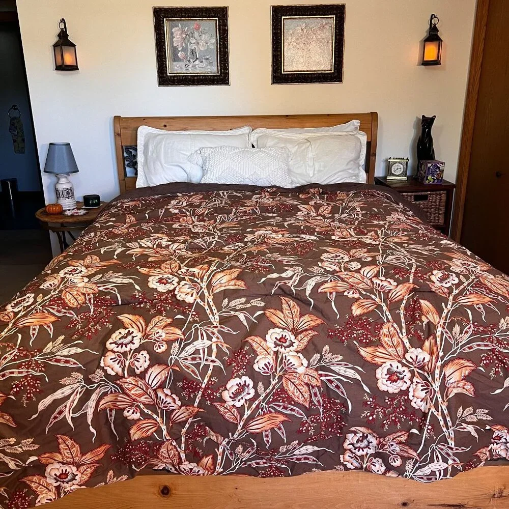 Martha Stewart Queen Size Floral Comforter Floral Print Comforter In Earthy Tone